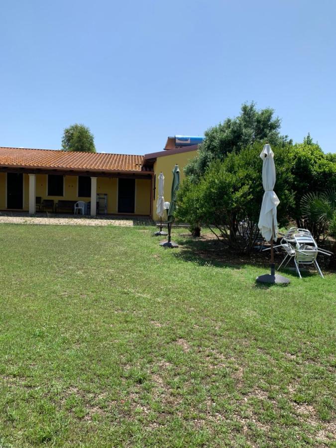 Agriturismo Da Patrizia Simaxis Exterior foto